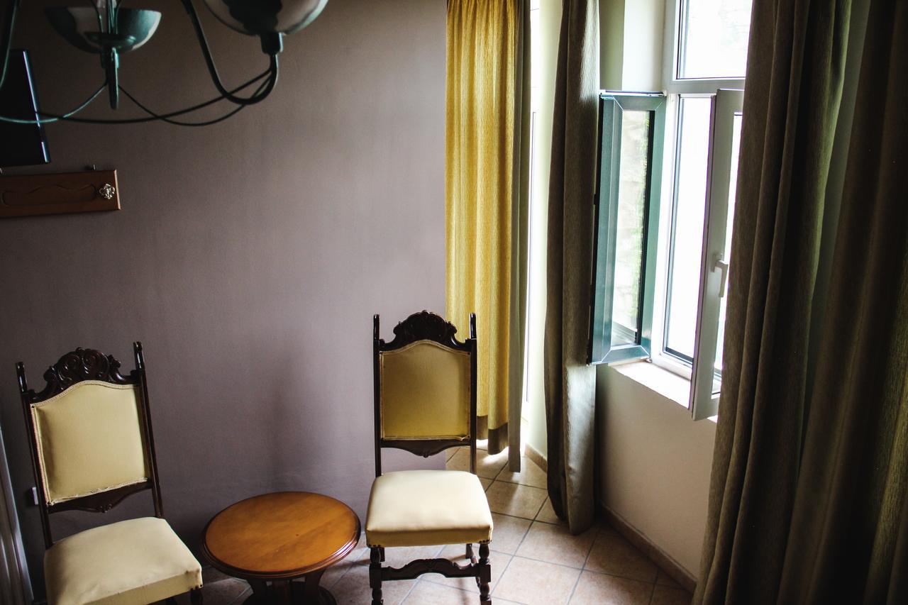 Guesthouse Vrenthi Karítaina Buitenkant foto